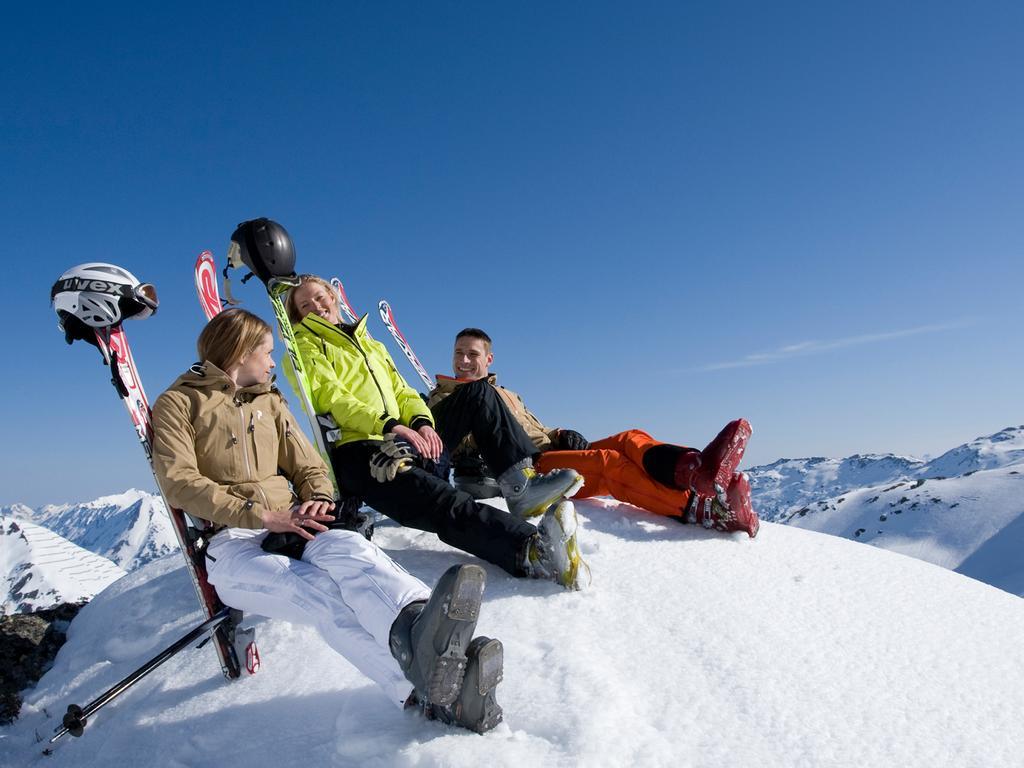 First Mountain Hotel Zillertal Aschau Im Zillertal Dış mekan fotoğraf